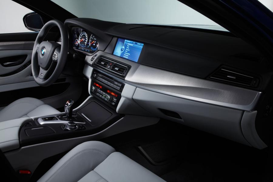  BMW M5 2012 года  (фото 294 из 319)